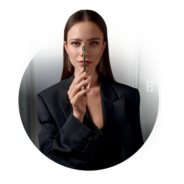 motorola 70 edge e in omaggio accessori tra moto watch fit, charger 68W, moto buds loop, moto tag classe energetica A