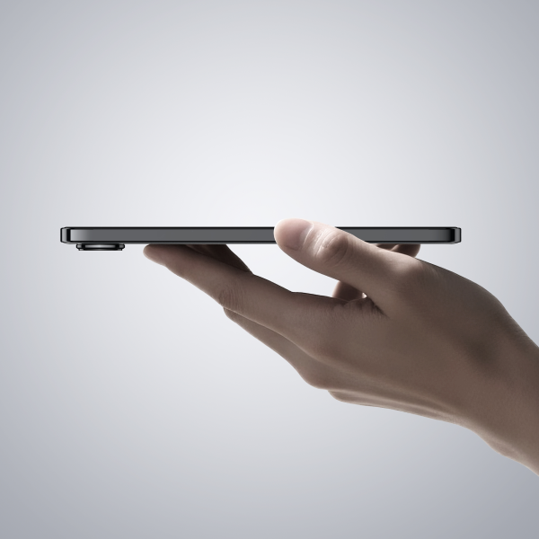 Schermo 1.5K AMOLED da 6.78''